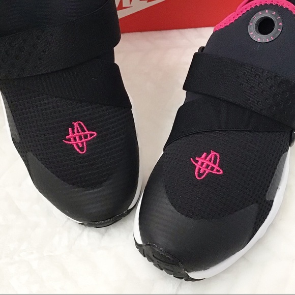 Nike Huarache Extreme Sneaker - Big Kid - Picture 6 of 8